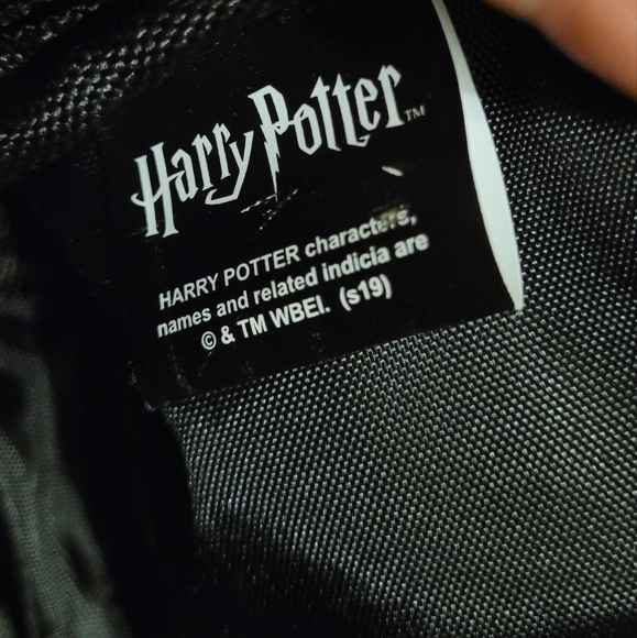 Harry Potter makeup/cosmetic bag, like new. - Picture 4 of 4